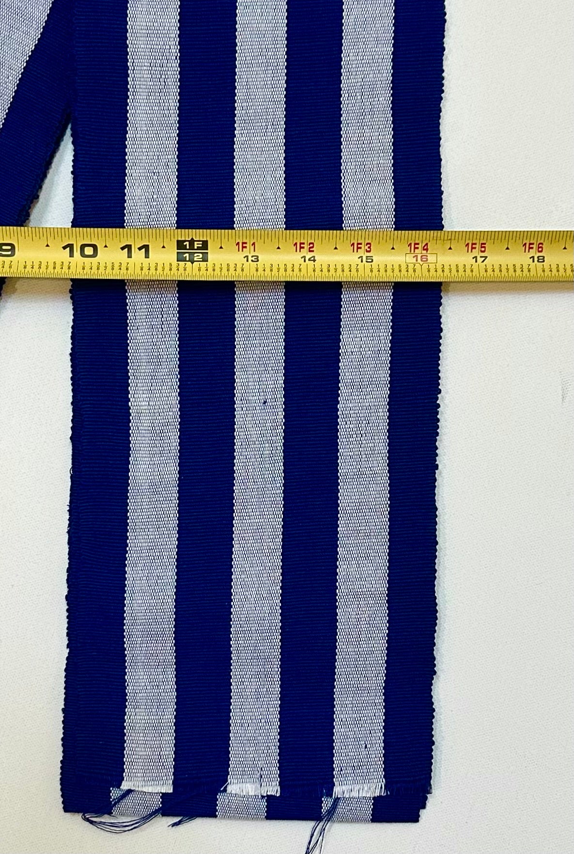 Aso-Oke Fabric / Yoruba Hand-Woven Textile – Navy, Light Gray ‘Femi’, Per Yard